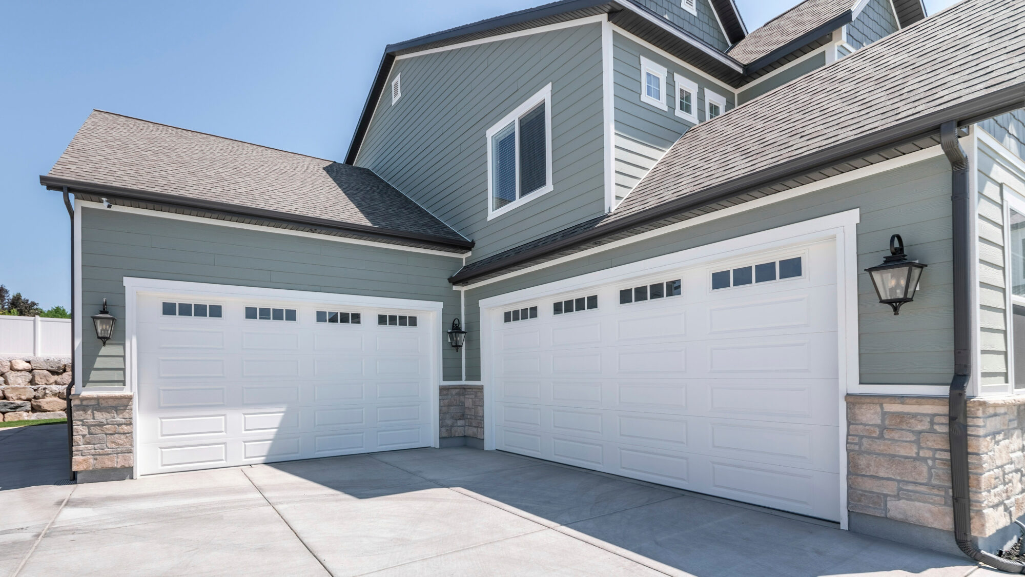 Noisy Garage Door? 5 Causes & Fixes